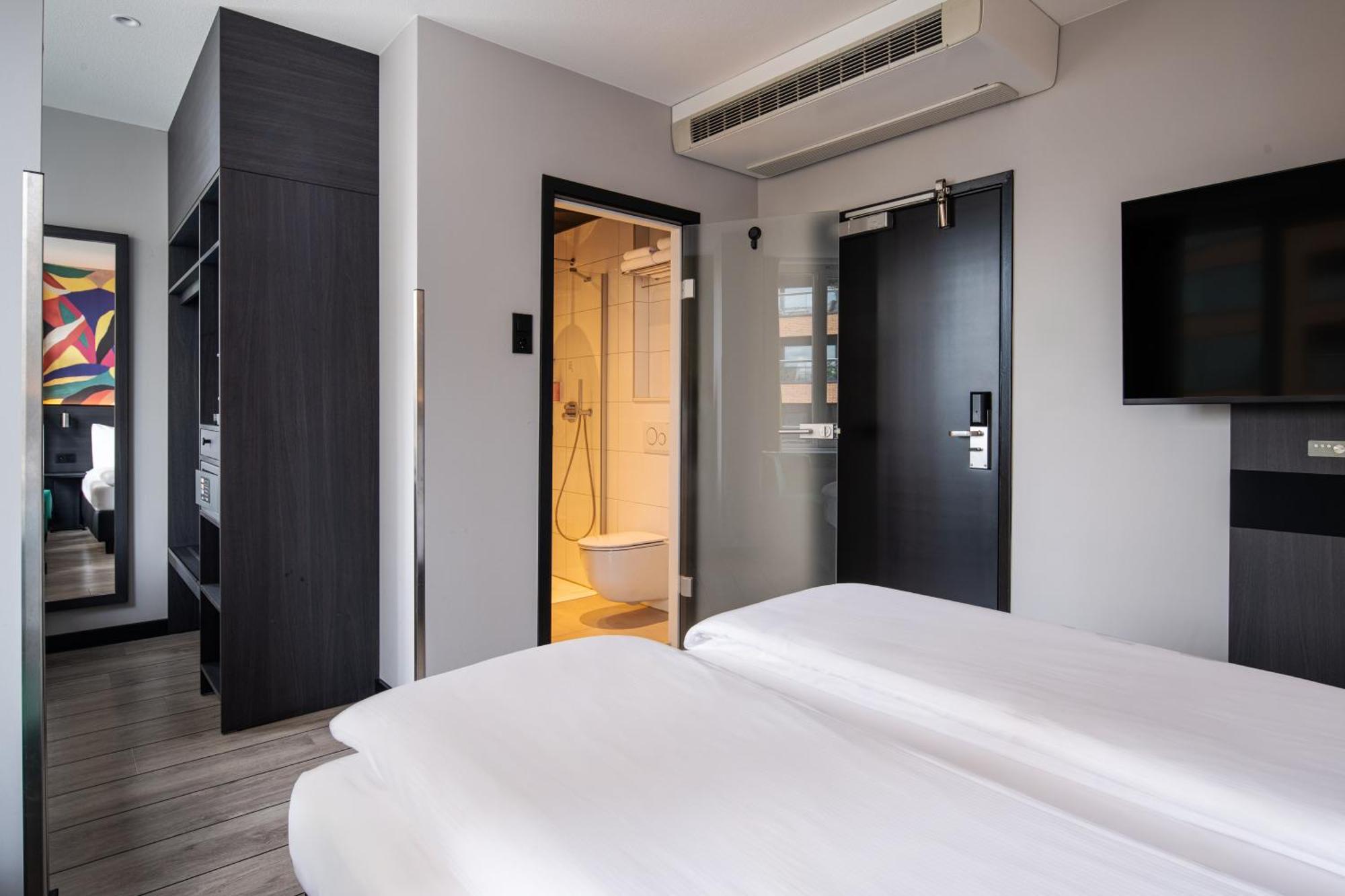 Thon Hotel Rotterdam City Centre Экстерьер фото